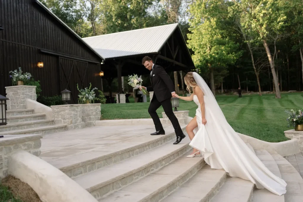 Weddings at Saddlewoods Farm