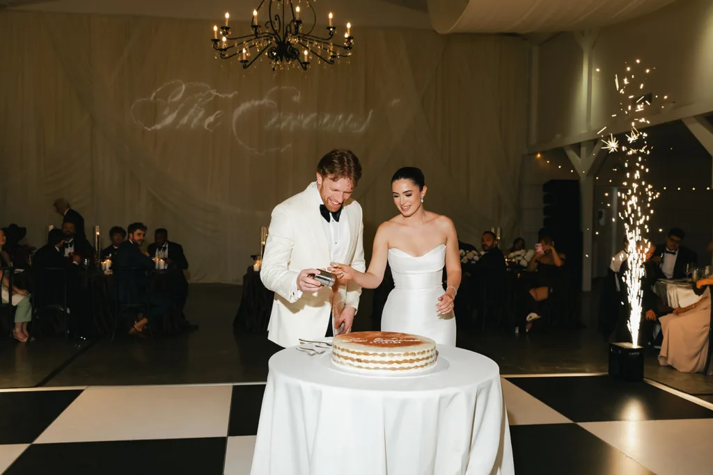 Weddings at Saddlewoods Farm