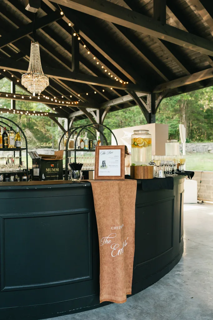 Tennessee Wedding Venue Saddlewoods