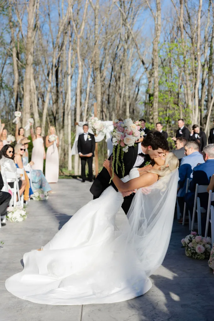 Tennessee Wedding Venue